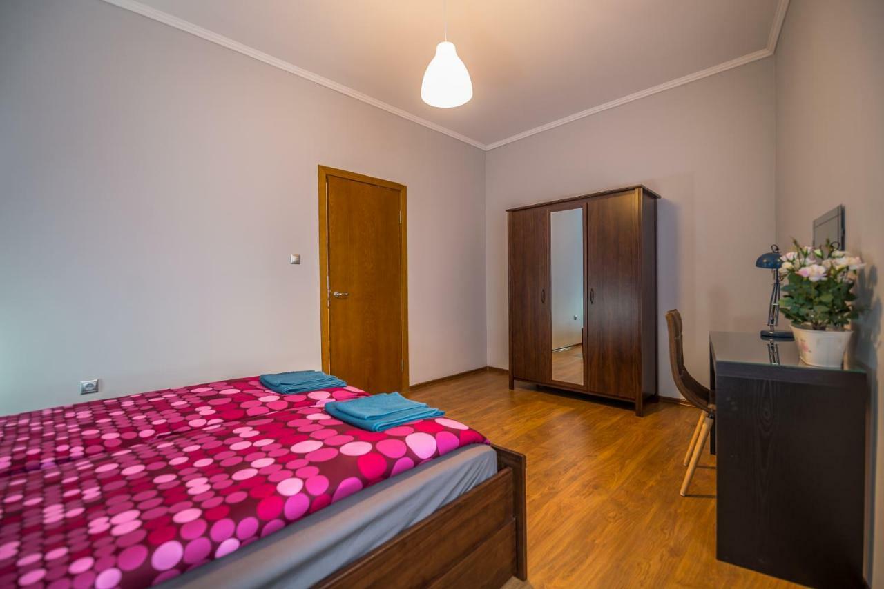5Th Avenue Sofia Two Bedroom, Two Bathroom, Positano Street Suite By Flat Mаnager Buitenkant foto